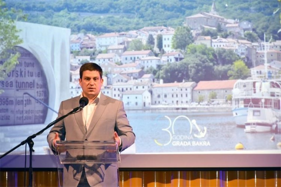 A što nakon poništenja nezakonite odluke i ugovora o dodjeli koncesije u Alberima? Mogu li svi kao ministar Butković?
